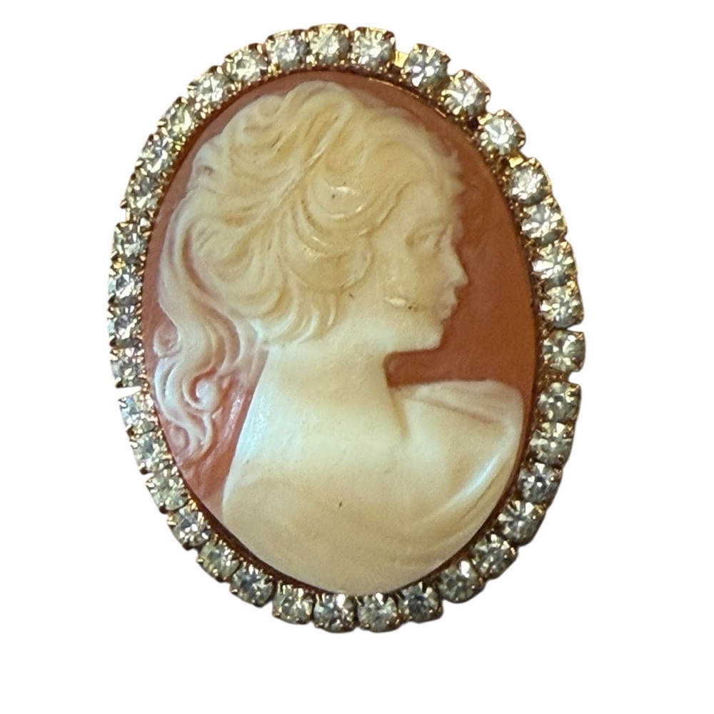 Vintage 10k GF carved shell cameo brooch with rhinestone border. 2” Italy c1940